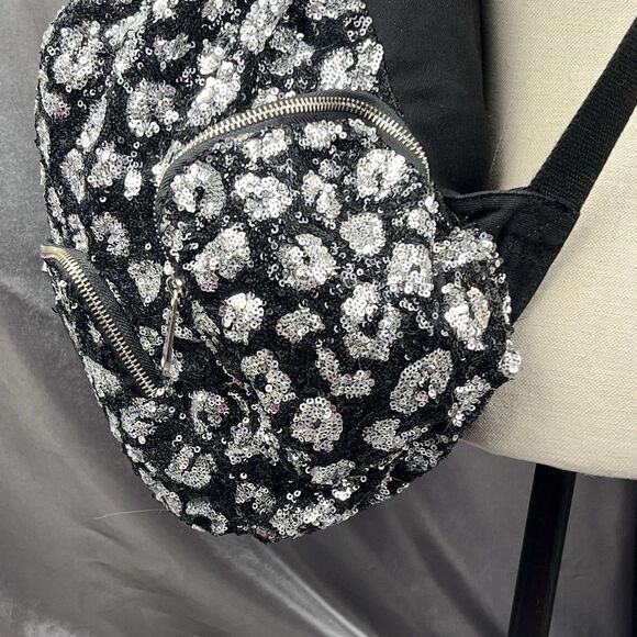 Victoria\'s Secret PINK Drawstring Silver Sequin Bling Large Backpack Pockets Y2K main image 10